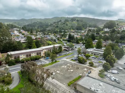 1055 Terra Nova Blvd, Pacifica, CA 94044 photo 9