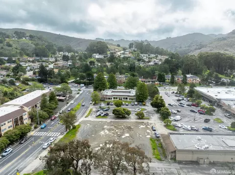 1055 Terra Nova Blvd, Pacifica, CA 94044 photo 10