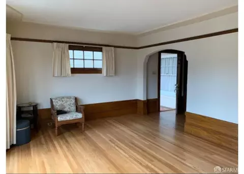146 Capistrano Ave, San Francisco, CA 94112 photo 9
