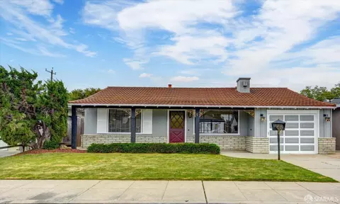 3988 Martin Dr, San Mateo, CA 94403