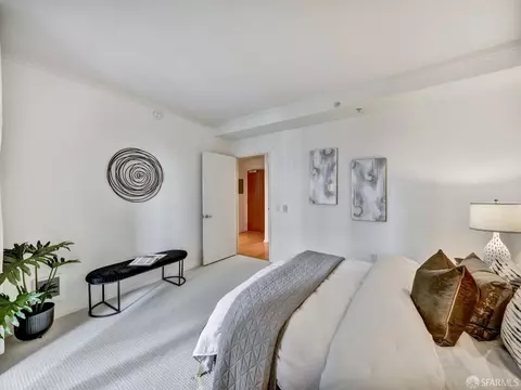 Bedroom - 400 Beale St #2202, San Francisco, CA 94105 photo 2 of 2