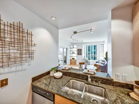 Kitchen - 400 Beale St #2202, San Francisco, CA 94105 photo 3 of 3