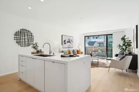 310 Carolina St #205, San Francisco, CA 94107