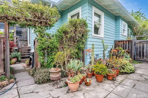 Exterior - 2314 Edwards St, Berkeley, CA 94702 photo 9 of 11