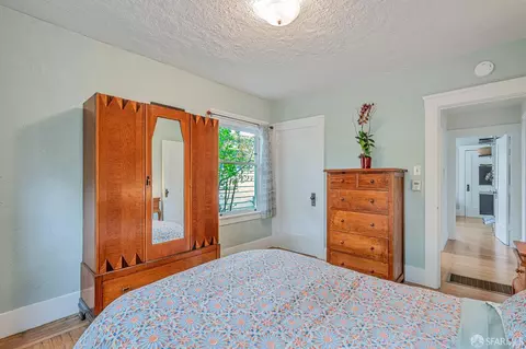 Bedroom - 2314 Edwards St, Berkeley, CA 94702 photo 3 of 5