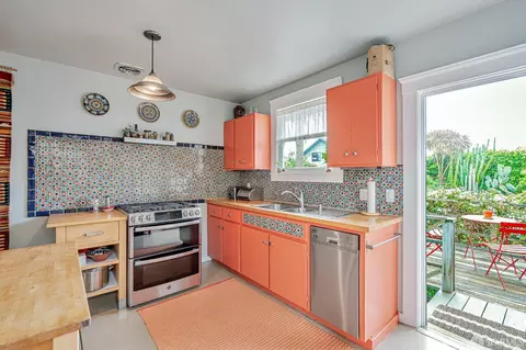 Kitchen - 2314 Edwards St, Berkeley, CA 94702 photo 4 of 4