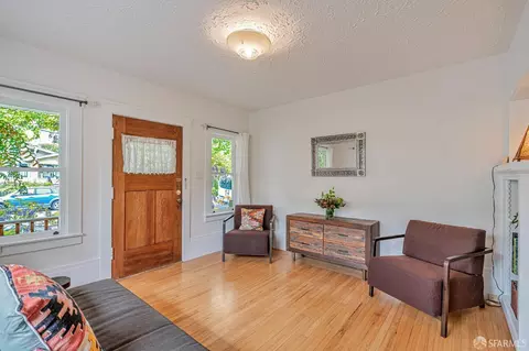 Entry Way - 2314 Edwards St, Berkeley, CA 94702 photo 2 of 2