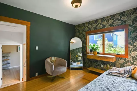 Bedroom - 2445 Encinal Ave, Alameda, CA 94501 photo 5 of 7