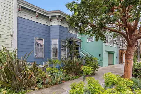 Exterior - 2721 Harrison St, San Francisco, CA 94110 photo 4 of 14
