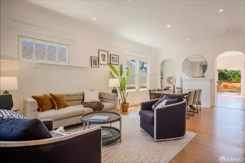 Living - 39 Romain St, San Francisco, CA 94114 photo 1 of 2