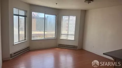 625 Larkin St #4, San Francisco, CA 94109
