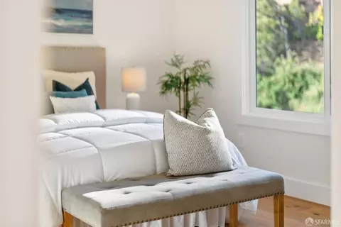 Bedroom - 63 Knollview Way, San Francisco, CA 94131 photo 5 of 8