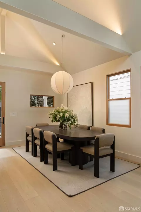 Dining - 47 Worth St, San Francisco, CA 94114 photo 3 of 4