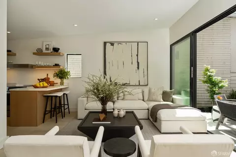 Living - 47 Worth St, San Francisco, CA 94114 photo 5 of 6