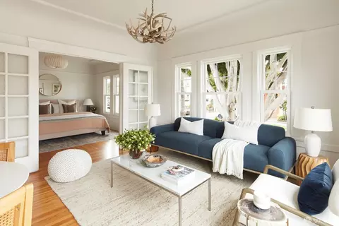 Living - 97 28th St, San Francisco, CA 94110 photo 3 of 3