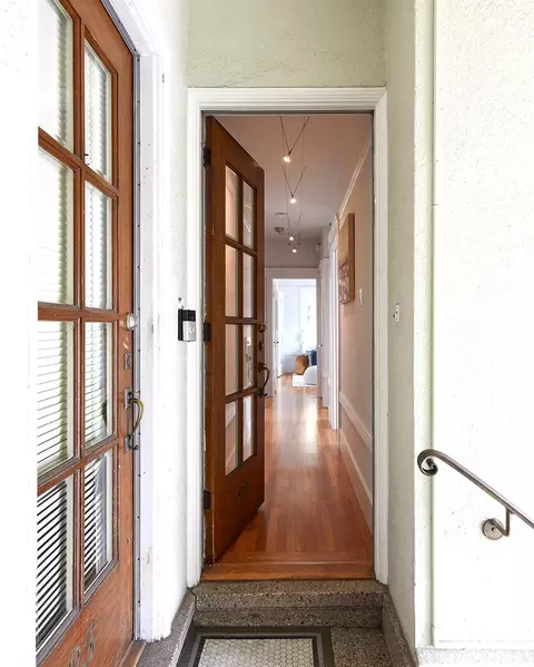 Entry Way - 97 28th St, San Francisco, CA 94110 photo 3 of 3