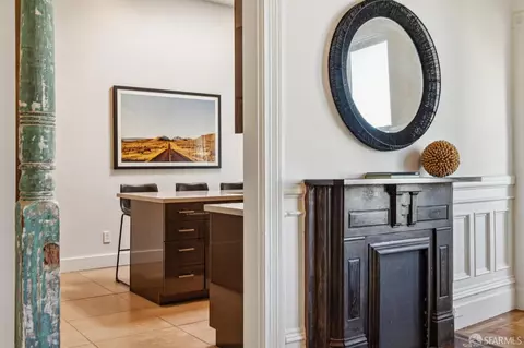 Entry Way - 338 Scott St, San Francisco, CA 94117 photo 1 of 6