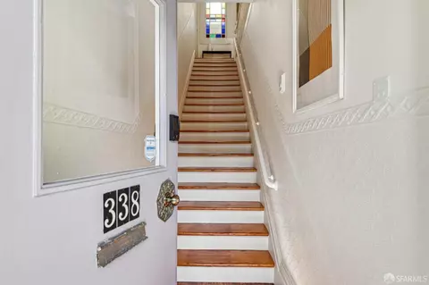 Entry Way - 338 Scott St, San Francisco, CA 94117 photo 5 of 6