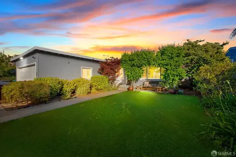 1556 Kehoe Ave, San Mateo, CA 94401