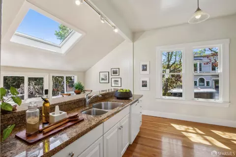 Kitchen - 289 Frederick St, San Francisco, CA 94117 photo 3 of 8