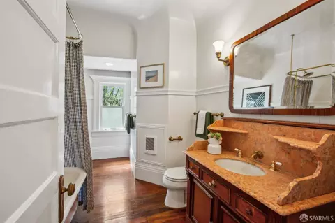 Bath - 289 Frederick St, San Francisco, CA 94117 photo 1 of 4