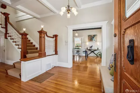 Entry Way - 289 Frederick St, San Francisco, CA 94117 photo 5 of 11