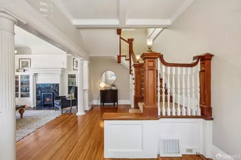 Entry Way - 289 Frederick St, San Francisco, CA 94117 photo 7 of 11