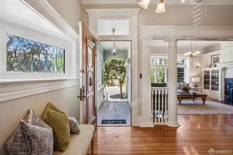 Entry Way - 289 Frederick St, San Francisco, CA 94117 photo 1 of 11