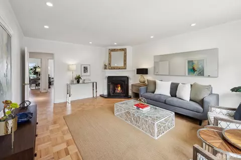 738 27th St, San Francisco, CA 94131 photo 2