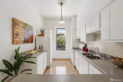 Kitchen - 1030 Sanchez St, San Francisco, CA 94114 photo 2 of 3