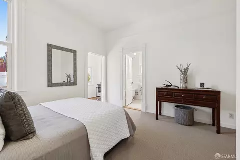 Bedroom - 1030 Sanchez St, San Francisco, CA 94114 photo 4 of 4