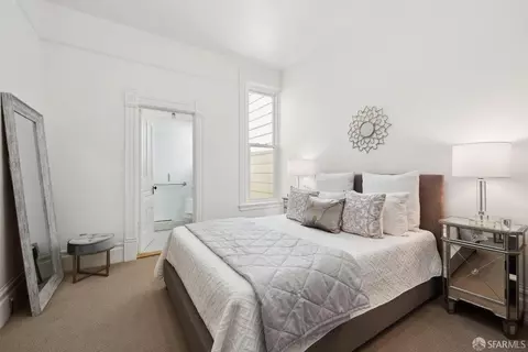 Bedroom - 1030 Sanchez St, San Francisco, CA 94114 photo 2 of 4