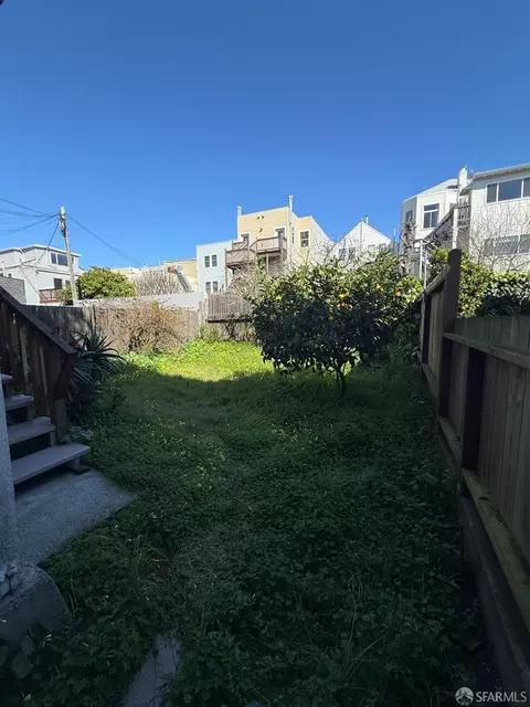 Exterior - 426 3rd Ave, San Francisco, CA 94118 photo 8 of 9