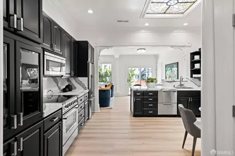 Kitchen - 426 3rd Ave, San Francisco, CA 94118 photo 1 of 4