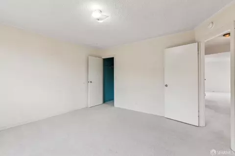 Bedroom - 209 Bridgeview Dr, San Francisco, CA 94124 photo 5 of 6