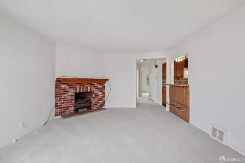 Living - 209 Bridgeview Dr, San Francisco, CA 94124 photo 3 of 6