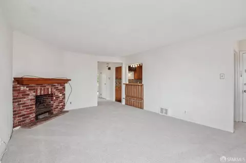 Living - 209 Bridgeview Dr, San Francisco, CA 94124 photo 2 of 6