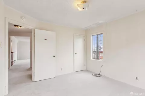 Bedroom - 209 Bridgeview Dr, San Francisco, CA 94124 photo 2 of 6