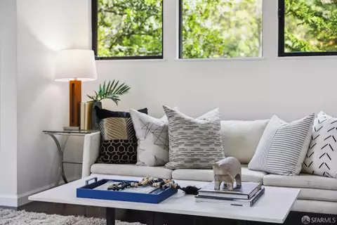 Living - 1395 Alvarado Rd, Berkeley, CA 94705 photo 4 of 8