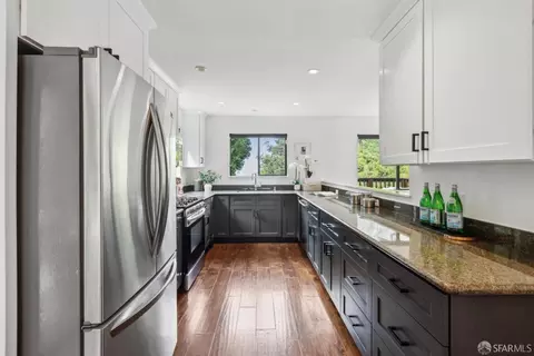 Kitchen - 1395 Alvarado Rd, Berkeley, CA 94705 photo 1 of 8