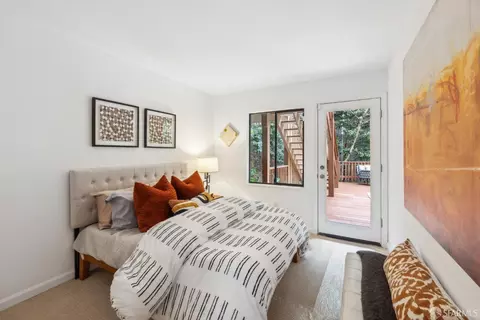 Bedroom - 1395 Alvarado Rd, Berkeley, CA 94705 photo 5 of 6