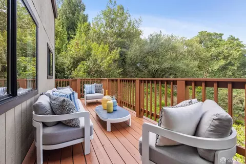 Exterior - 1395 Alvarado Rd, Berkeley, CA 94705 photo 3 of 19