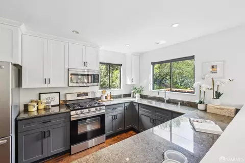 Kitchen - 1395 Alvarado Rd, Berkeley, CA 94705 photo 8 of 8