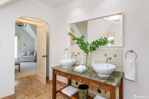 Bath - 3165 Folsom St, San Francisco, CA 94110 photo 2 of 9