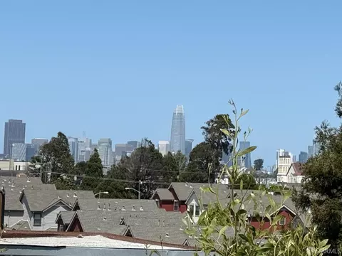 View/Area - 3165 Folsom St, San Francisco, CA 94110 photo 1 of 1