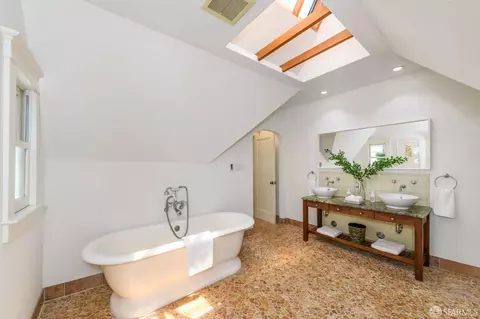 Bath - 3165 Folsom St, San Francisco, CA 94110 photo 1 of 9