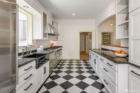 Kitchen - 3165 Folsom St, San Francisco, CA 94110 photo 7 of 7