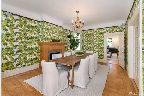 Dining - 3165 Folsom St, San Francisco, CA 94110 photo 2 of 3