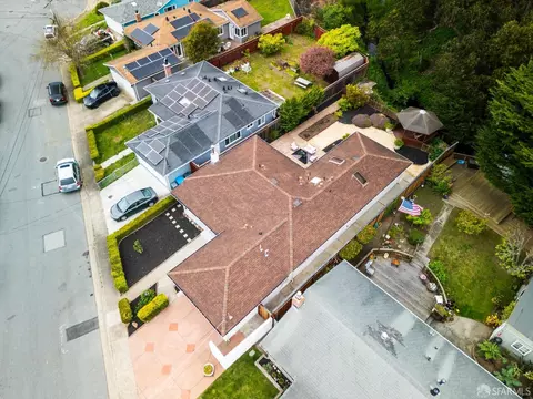 View/Area - 1019 Rio Vista Dr, Pacifica, CA 94044 photo 4 of 9