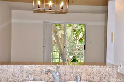 1124 Eddy St #A, San Francisco, CA 94109 photo 7